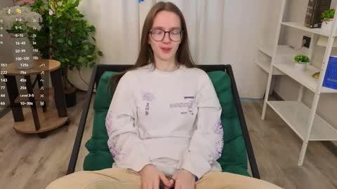 Scarlett online show from April 2026 07:42:01 AM