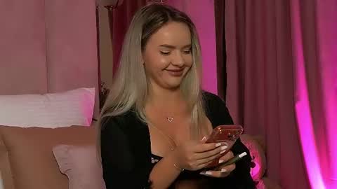 KatJolie online show from July 2026 07:05:02 PM