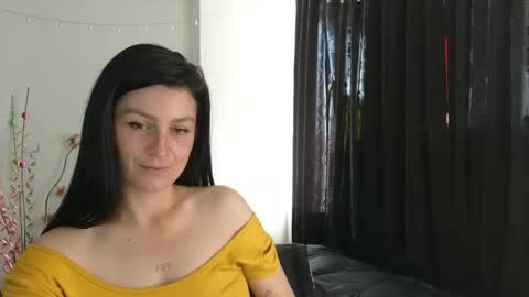 katalina online show from February 2025 04:37:01 PM