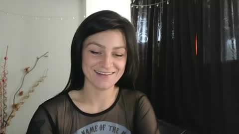 katalina online show from February 2025 05:04:01 PM