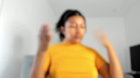 Follow me on instagram and twitter as correaktnees online show from October 2025 06:50:02 AM