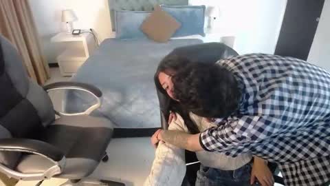 Katnia and Marcuz online show from February 2025 12:13:02 PM