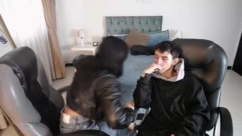 Katnia and Marcuz online show from March 2025 12:11:02 PM