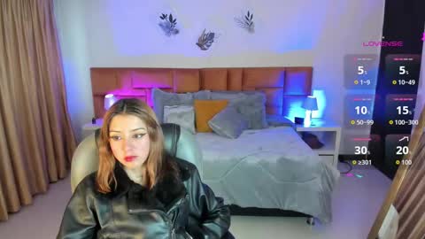 Katnia and Marcuz online show from September 2025 11:32:02 AM