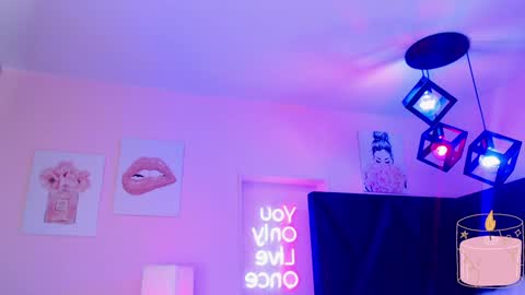 Snapshot of kato_klum chatting on December 2024 05:53:02 PM KATO online show from December 2024 05:53:02 PM