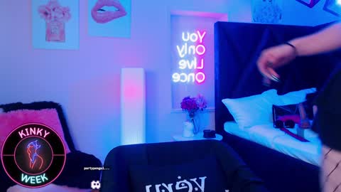 Snapshot of kato_klum chatting on January 2025 01:46:01 PM KATO online show from January 2025 01:46:01 PM