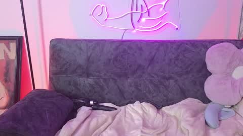 Snapshot of katrin_1 chatting on February 2025 01:05:02 AM Katrin online show from February 2025 01:05:02 AM