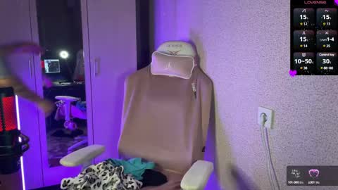   naked in pvt show 100 tk online show from February 2025 09:53:02 PM