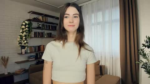 Kate Aurora online show from March 2026 06:31:02 AM