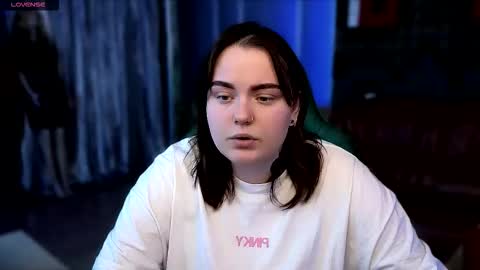 Katrin online show from September 2025 06:30:02 PM
