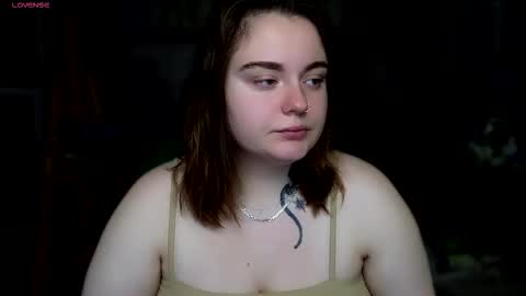 Katrin online show from September 2025 07:28:01 PM