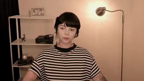 Snapshot of katsurotaro chatting on October 2025 09:47:02 PM katsuro online show from October 2025 09:47:02 PM