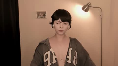 Snapshot of katsurotaro chatting on November 2025 09:36:01 PM katsuro online show from November 2025 09:36:01 PM