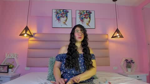 Snapshot of katta_giil chatting on January 2025 12:35:01 PM Katta online show from January 2025 12:35:01 PM