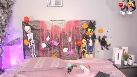 Katerine online show from October 2025 11:09:02 PM