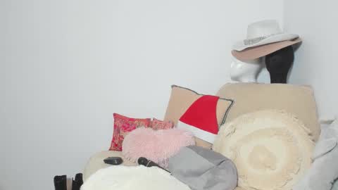 Kattia Fox online show from January 2026 05:40:01 PM