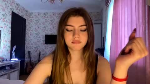 Snapshot of kattiemichelson chatting on June 2026 01:03:02 PM Molly online show from June 2026 01:03:02 PM