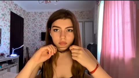 Snapshot of kattiemichelson chatting on June 2026 01:13:02 PM Molly online show from June 2026 01:13:02 PM