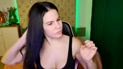 Snapshot of kattiesims chatting on January 2025 08:37:01 PM KattieSims online show from January 2025 08:37:01 PM