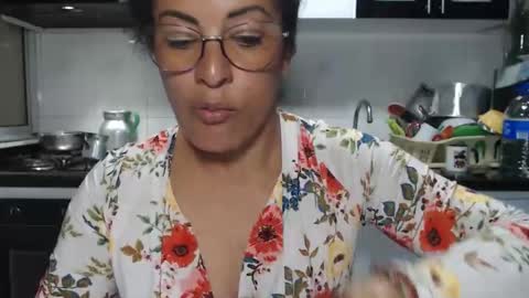 KattleyaGrey online show from December 2025 10:07:01 PM