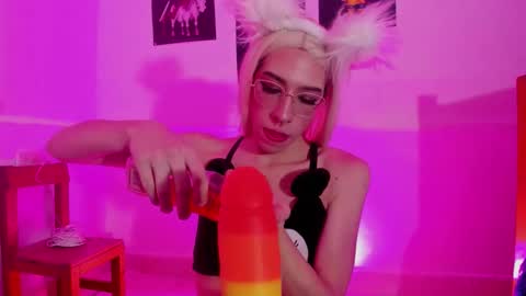 katty_cat1 online show from September 2025 04:45:01 AM