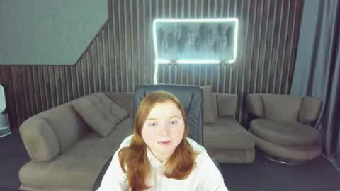 Katty online show from November 2025 06:49:02 AM