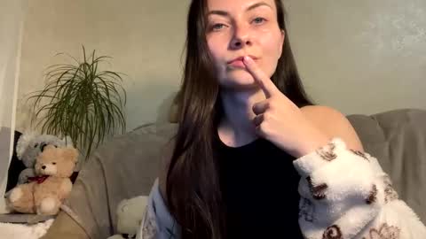 kattycarols online show from April 2026 10:18:01 PM