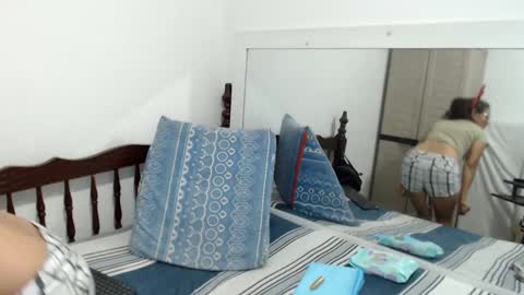 angel online show from December 2024 05:55:02 PM