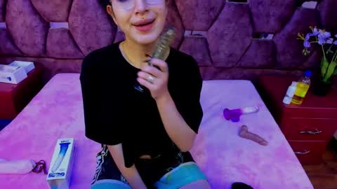 katty online show from October 2025 12:39:02 PM