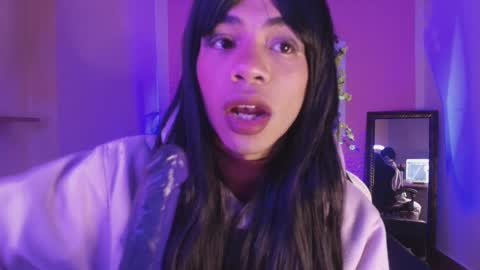 Katy online show from October 2025 01:53:02 AM