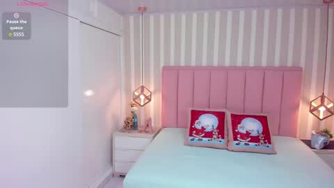 KATY  online show from December 2024 08:18:01 PM