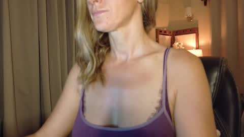 Katy online show from April 2026 11:22:02 PM