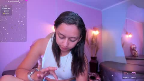 Snapshot of katy_sweet19 chatting on September 2025 10:17:01 AM Katy online show from September 2025 10:17:01 AM