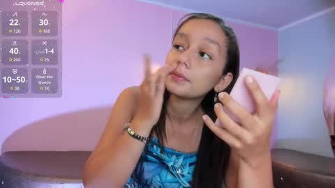 Snapshot of katy_sweet19 chatting on October 2025 11:19:02 AM Katy online show from October 2025 11:19:02 AM