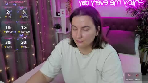 Kate online show from September 2025 03:19:01 AM