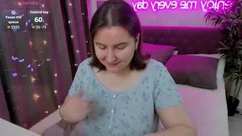 Kate online show from October 2025 04:32:02 AM