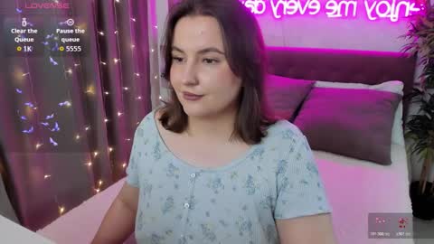 Kate online show from December 2025 06:44:02 AM