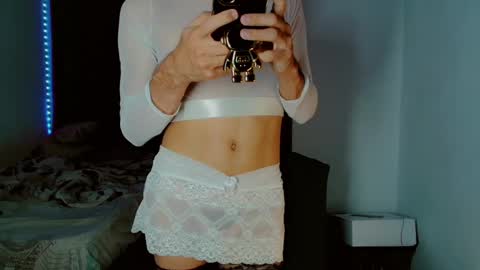 Snapshot of katykennex chatting on September 2025 10:35:02 PM KATY online show from September 2025 10:35:02 PM