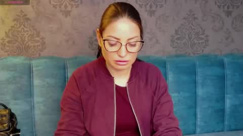 Katyline online show from March 2026 03:06:01 PM