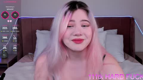 Yuki  online show from January 2025 08:37:01 AM