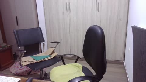  Khawit  online show from December 2024 02:46:01 AM