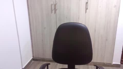  Khawit  online show from February 2025 08:10:01 AM