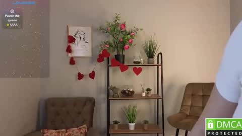 Alice online show from March 2026 10:44:01 AM