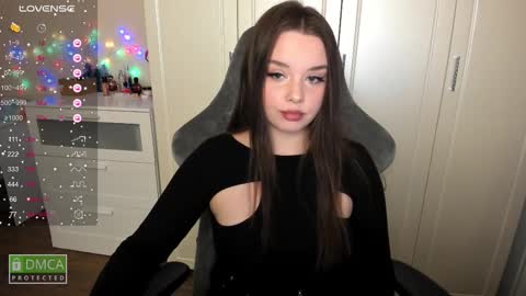 Alice online show from October 2025 08:32:01 PM