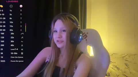 Amia online show from June 2026 05:48:01 PM