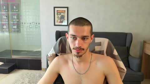 Snapshot of kaydendrew chatting on June 2026 02:33:01 PM KaydenDrew online show from June 2026 02:33:01 PM