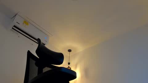      K A Y L A      online show from September 2025 01:45:01 PM