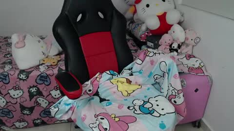 Kayla online show from June 2026 02:47:02 AM