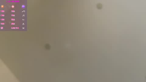 kaylee_ee online show from July 2026 10:39:01 AM