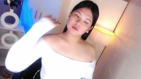 Y O U R        F U T U R E       K A Y L E E  online show from March 2026 06:38:02 PM